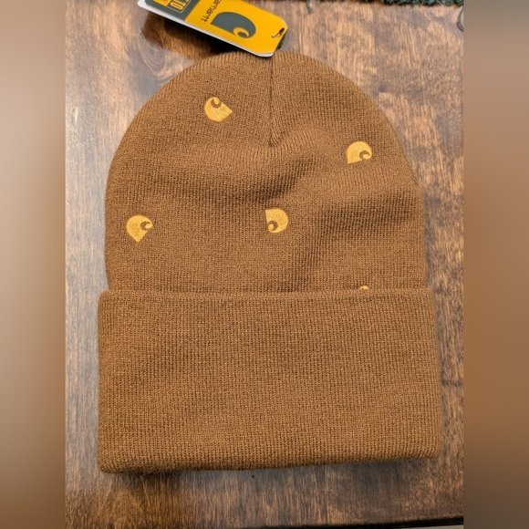 Women's Carhartt Tan Knit Beanie with Logo Patch/ Nwt - Picture 3 of 3